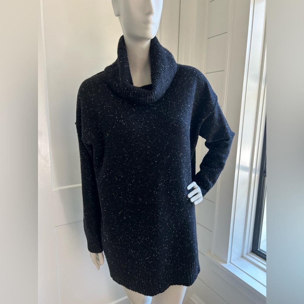 Athlete tunic sweater, speckled black size M